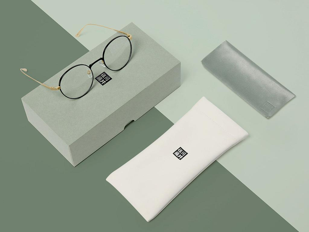 眼镜188金宝搏在线-智能眼镜精品盒制作